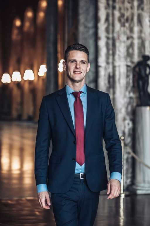 Christofer  Fjellner